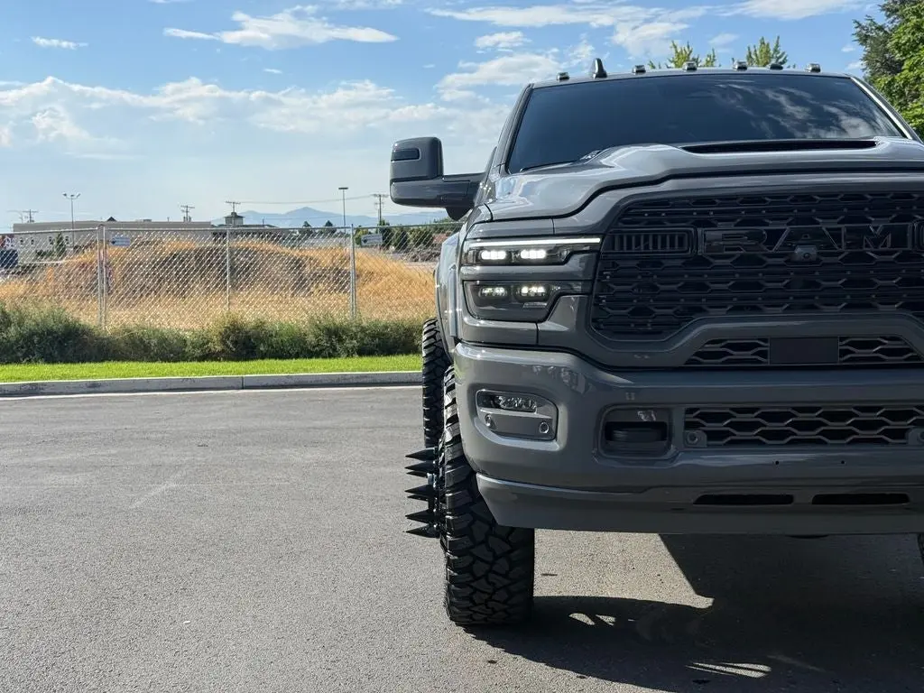 2026 RAM 3500 Limited 4X4 Mega Cab photo 4