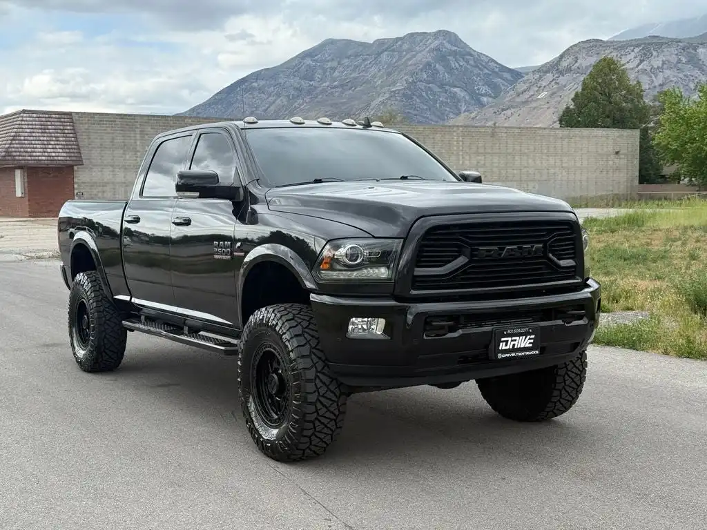 2018 RAM 2500 Laramie 4X4 Crew Cab SWB's photo
