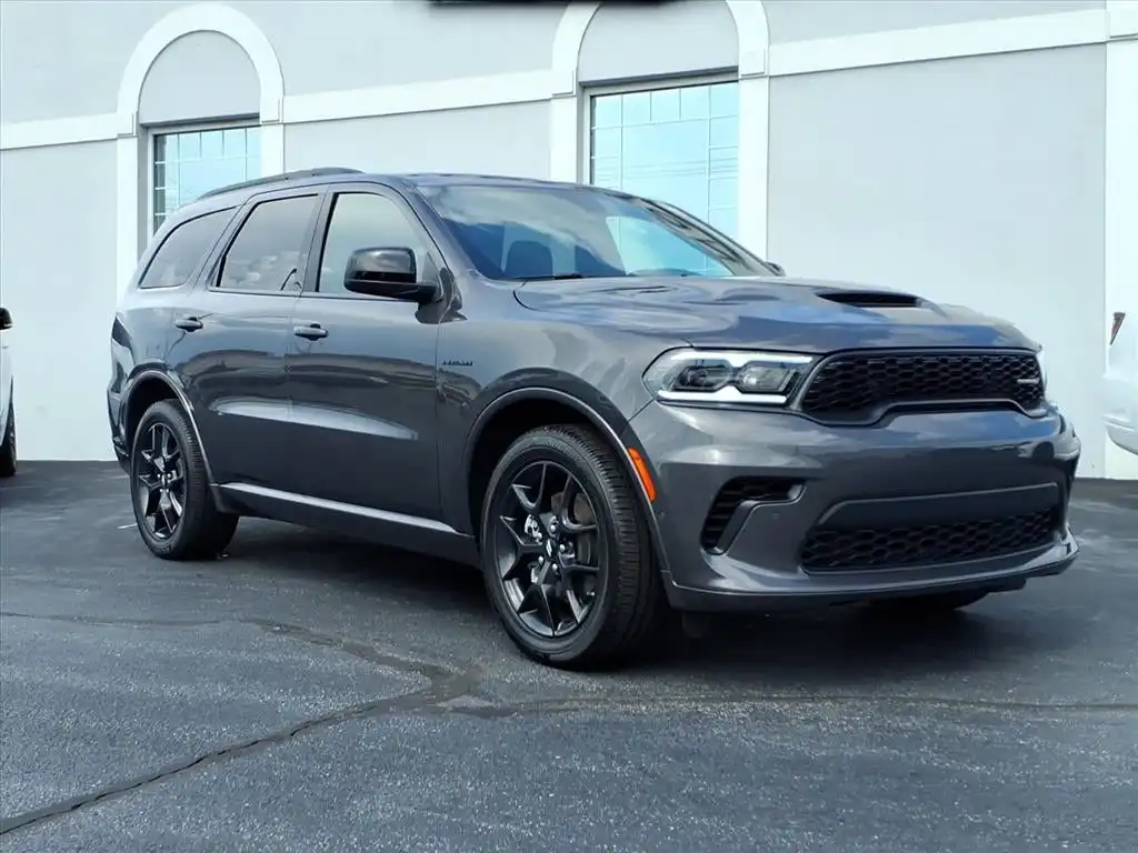 2026 Dodge Durango GT HEMI V8 AWD's photo
