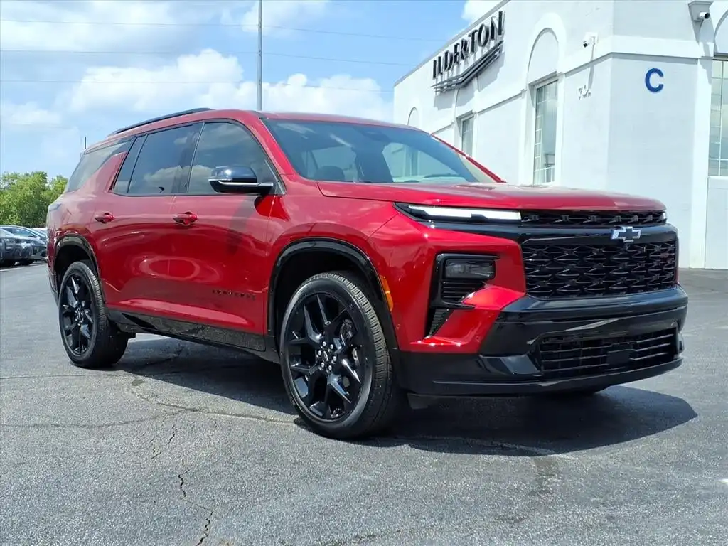 2026 Chevrolet Traverse FWD RS's photo