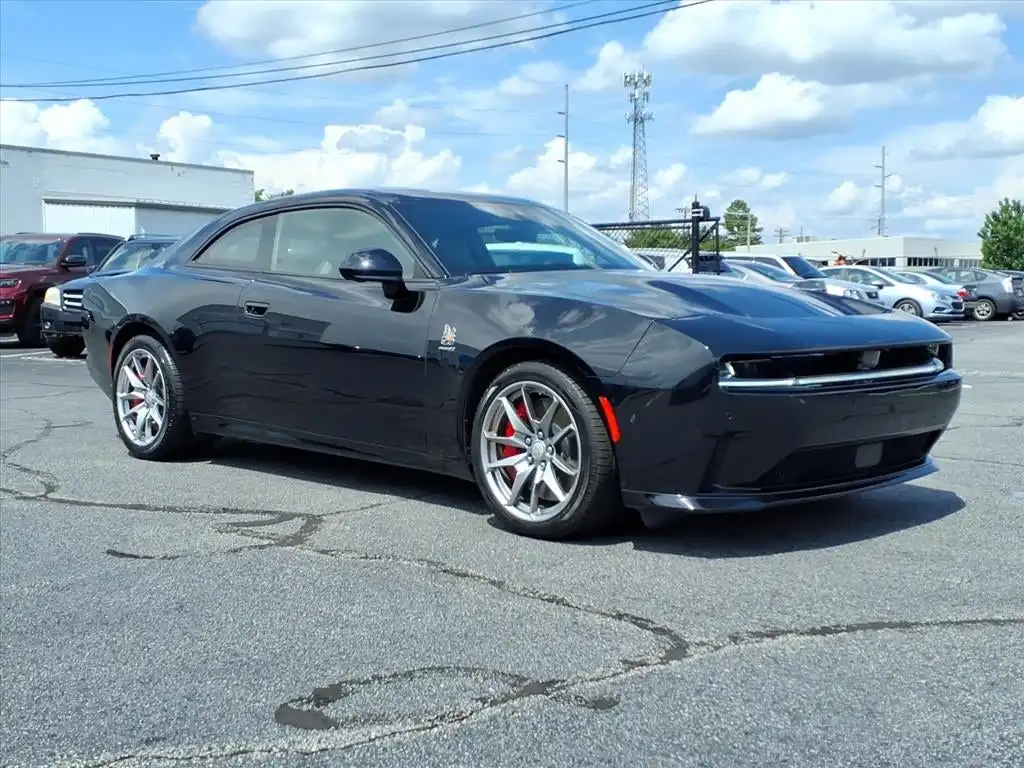 2025 Dodge Charger Daytona Scat Pack's photo