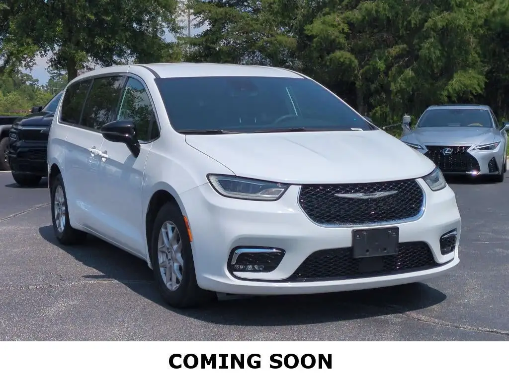 2025 Chrysler Pacifica Select photo 1