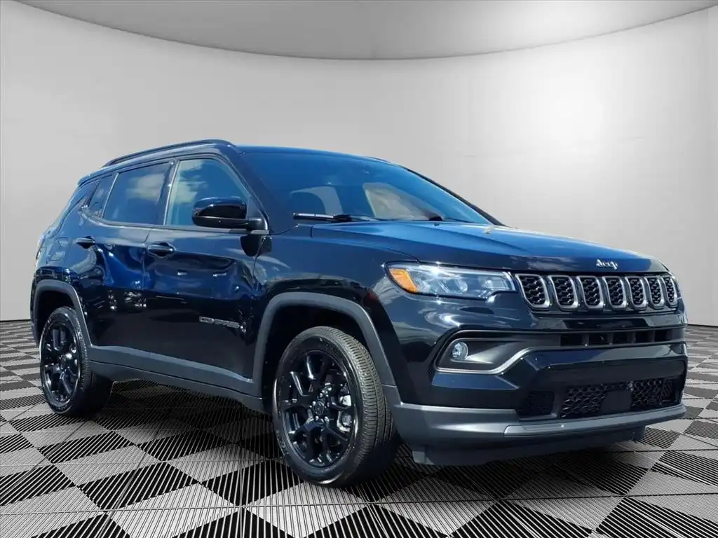 2025 Jeep Compass Latitude 4WD's photo