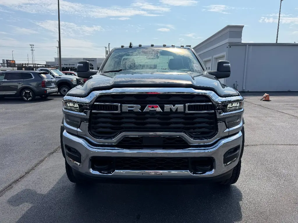 2026 RAM 5500 Tradesman 4WD Regular Cab LWB DRW 193" WB photo 3