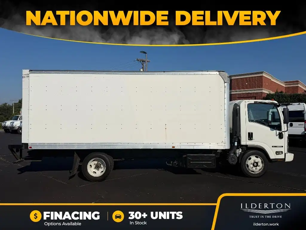 2022 Isuzu NRR Base's photo
