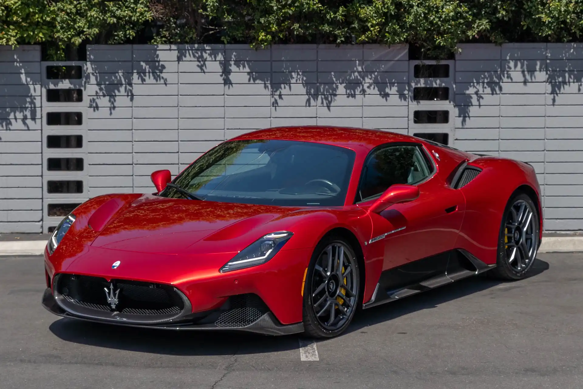 2022 Maserati MC20 Base's photo