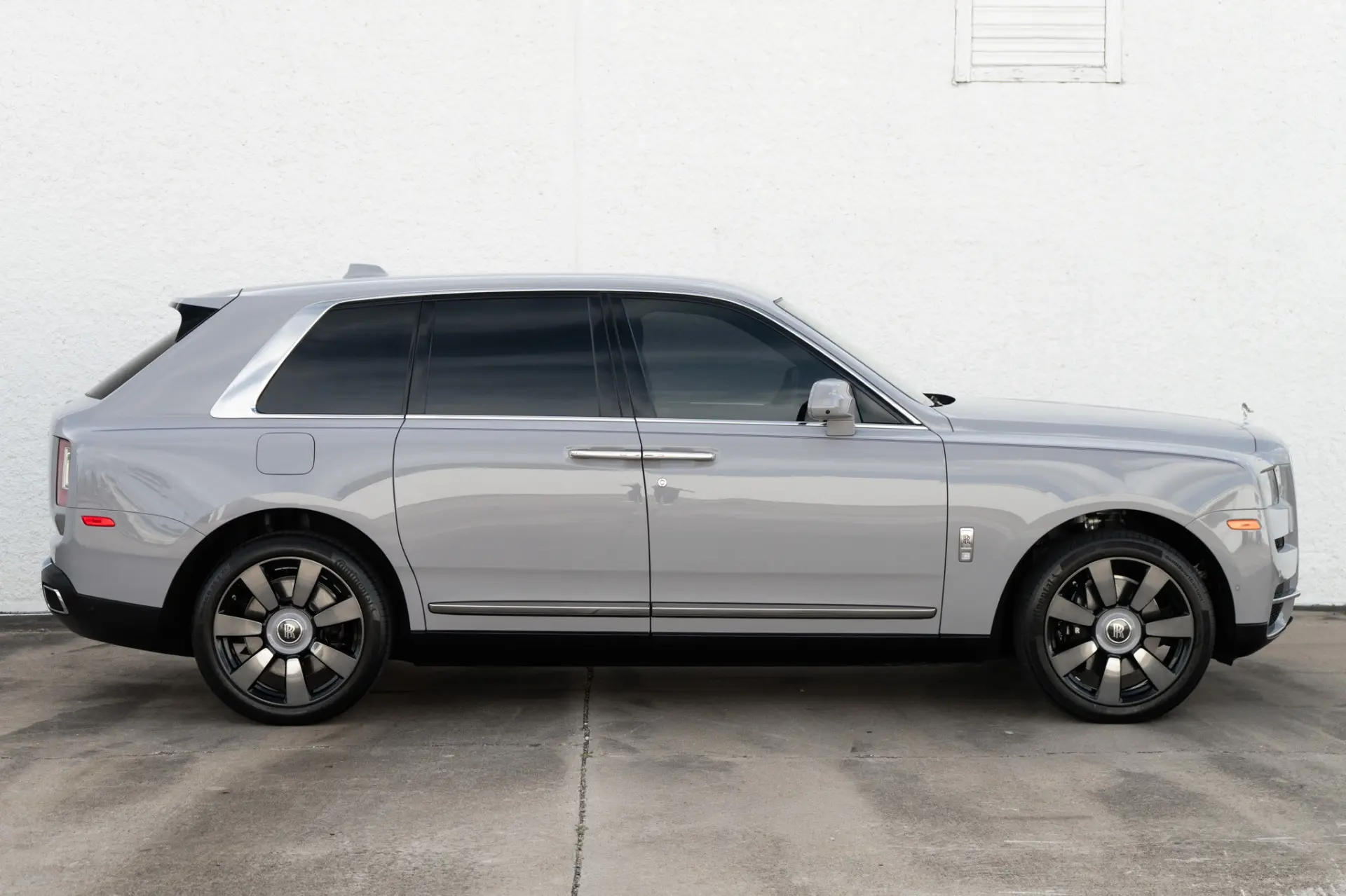 2024 Rolls-Royce Cullinan Base photo 5
