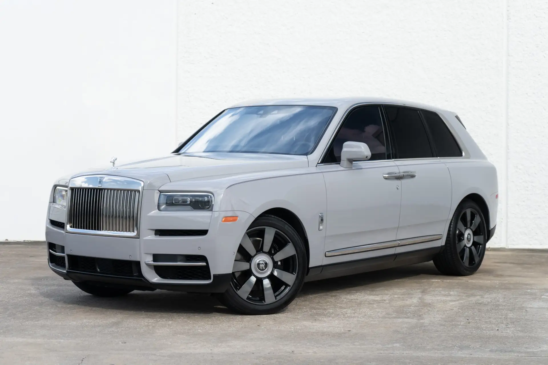 2024 Rolls-Royce Cullinan Base photo 1