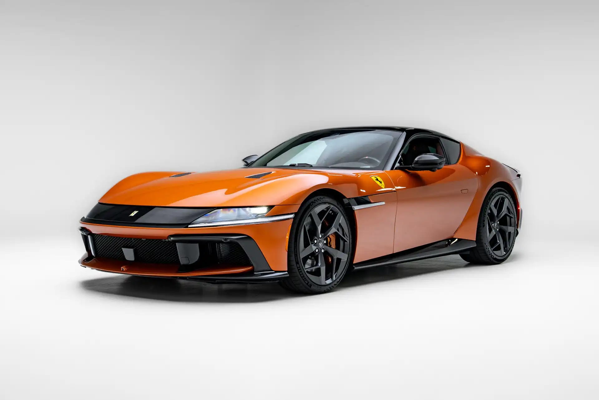 2025 Ferrari 12Cilindri Base's photo