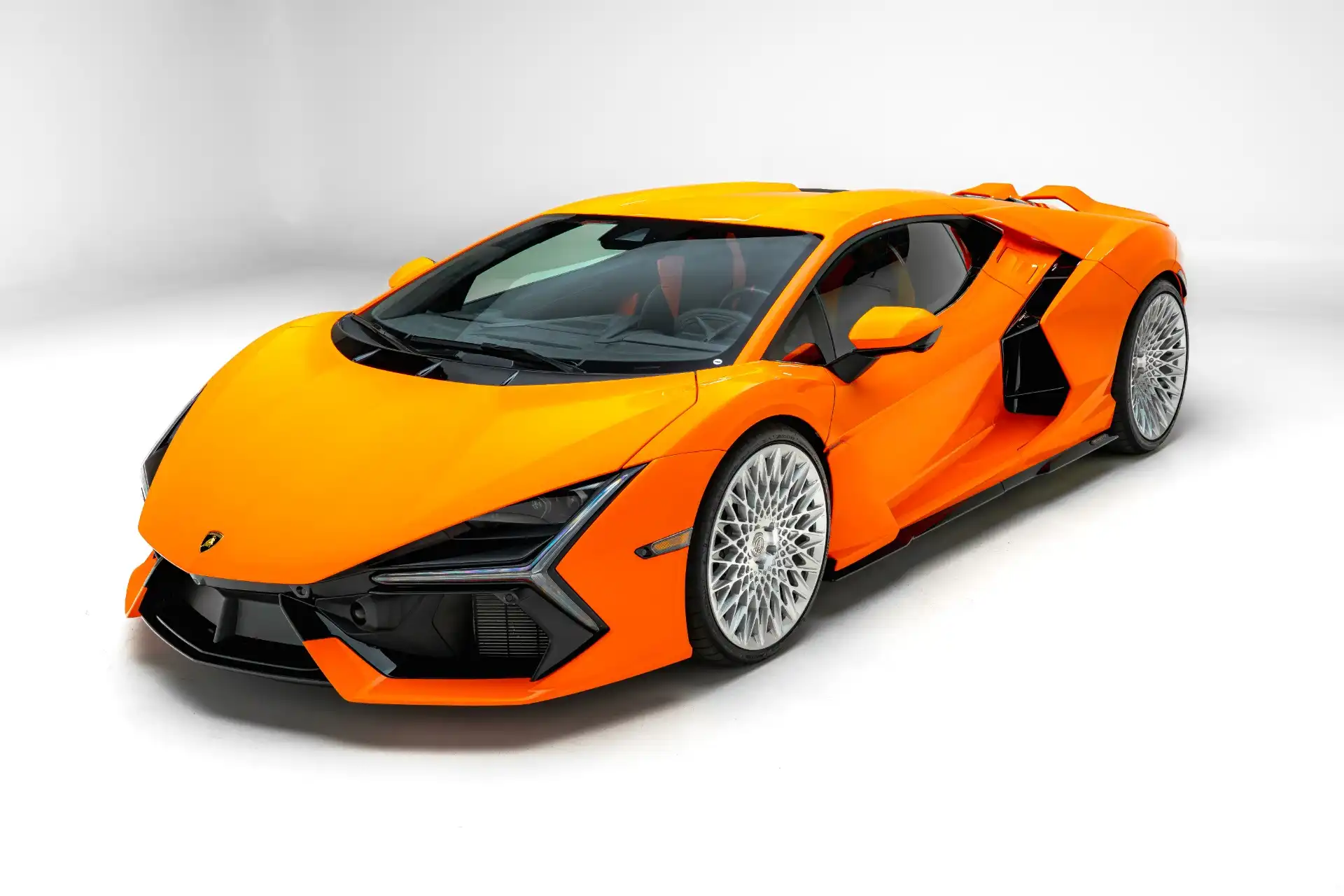 2024 Lamborghini Revuelto 6.5 DCT 4WD's photo