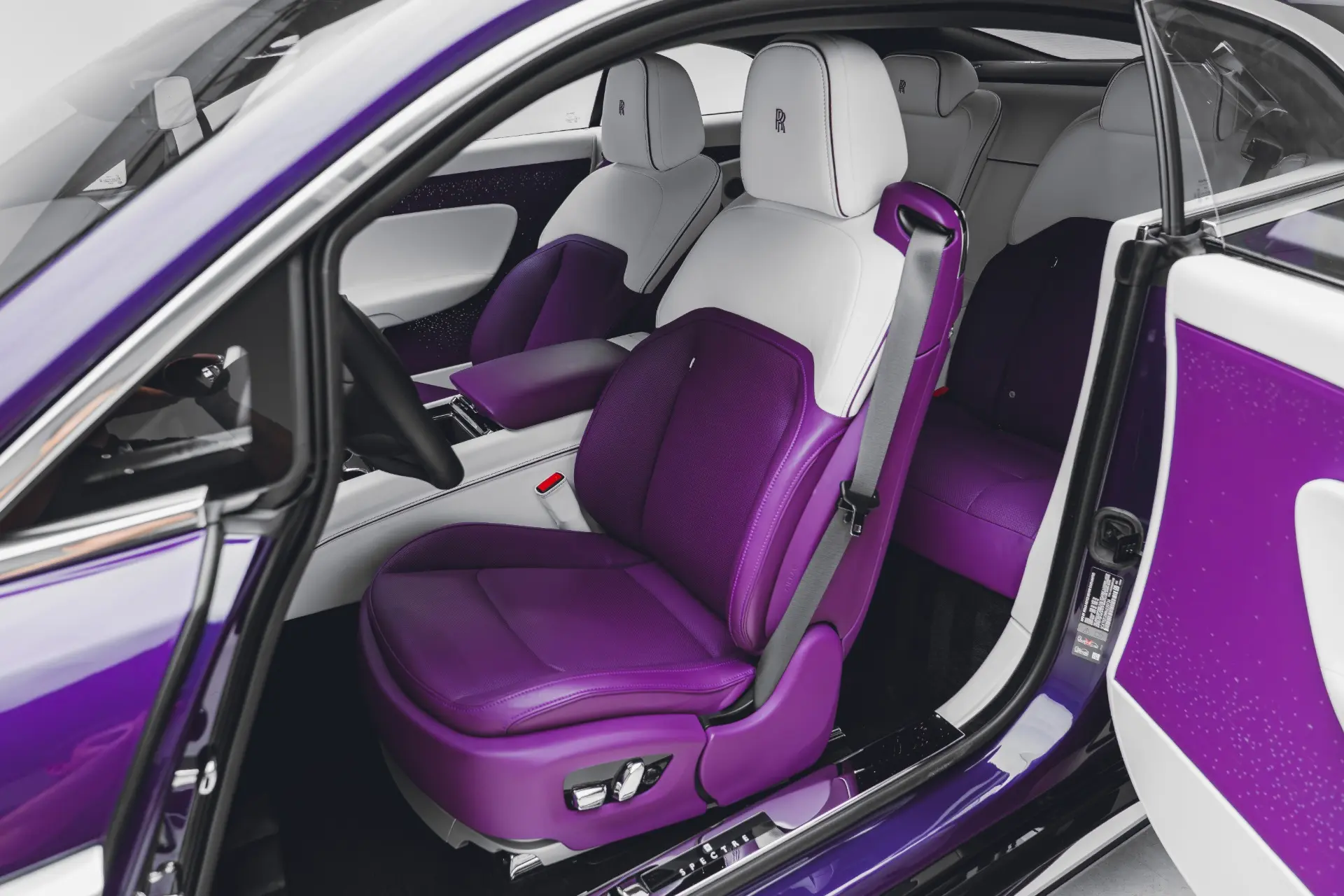2024 Rolls-Royce Spectre Base photo 3