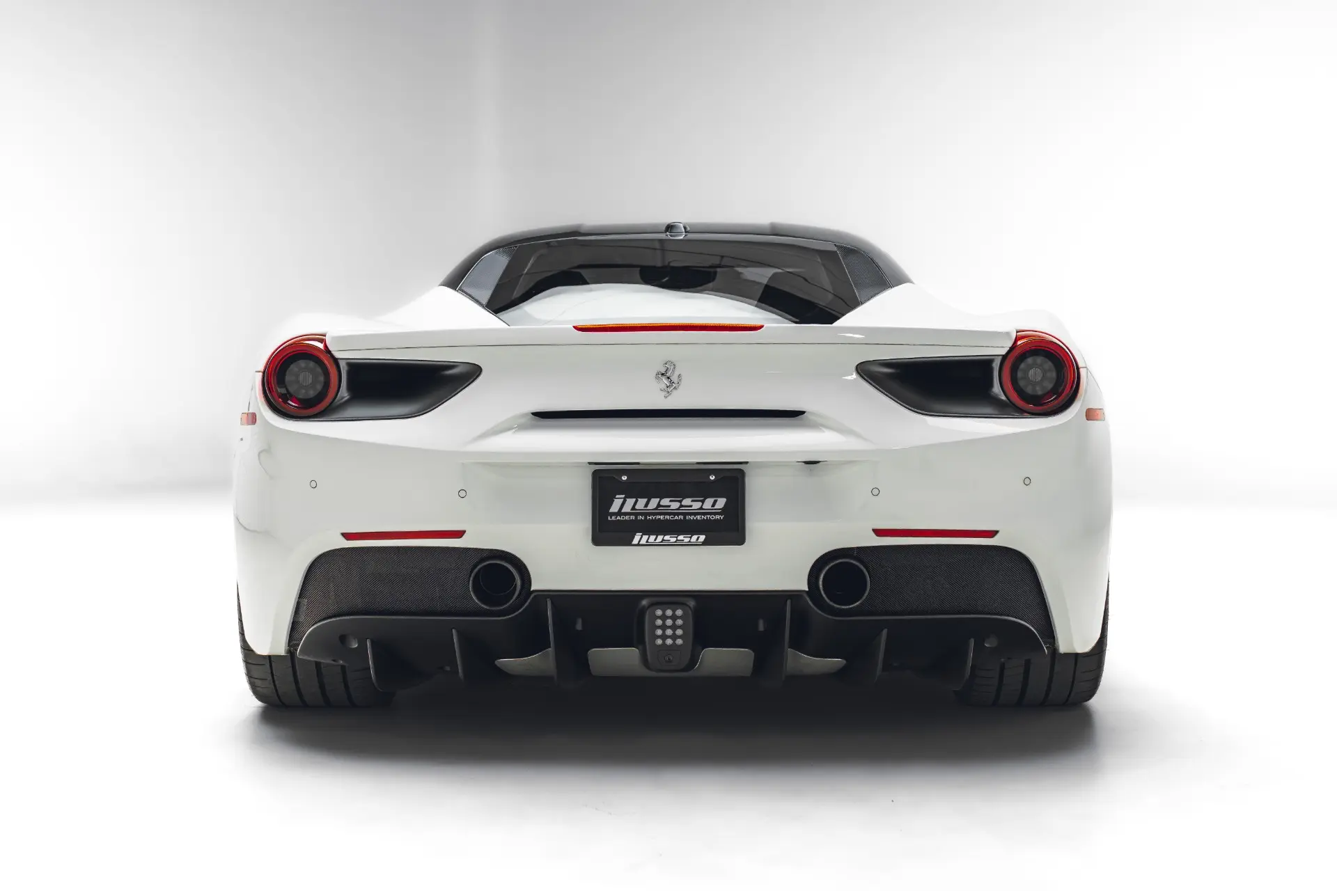 2018 Ferrari 488 Base photo 5