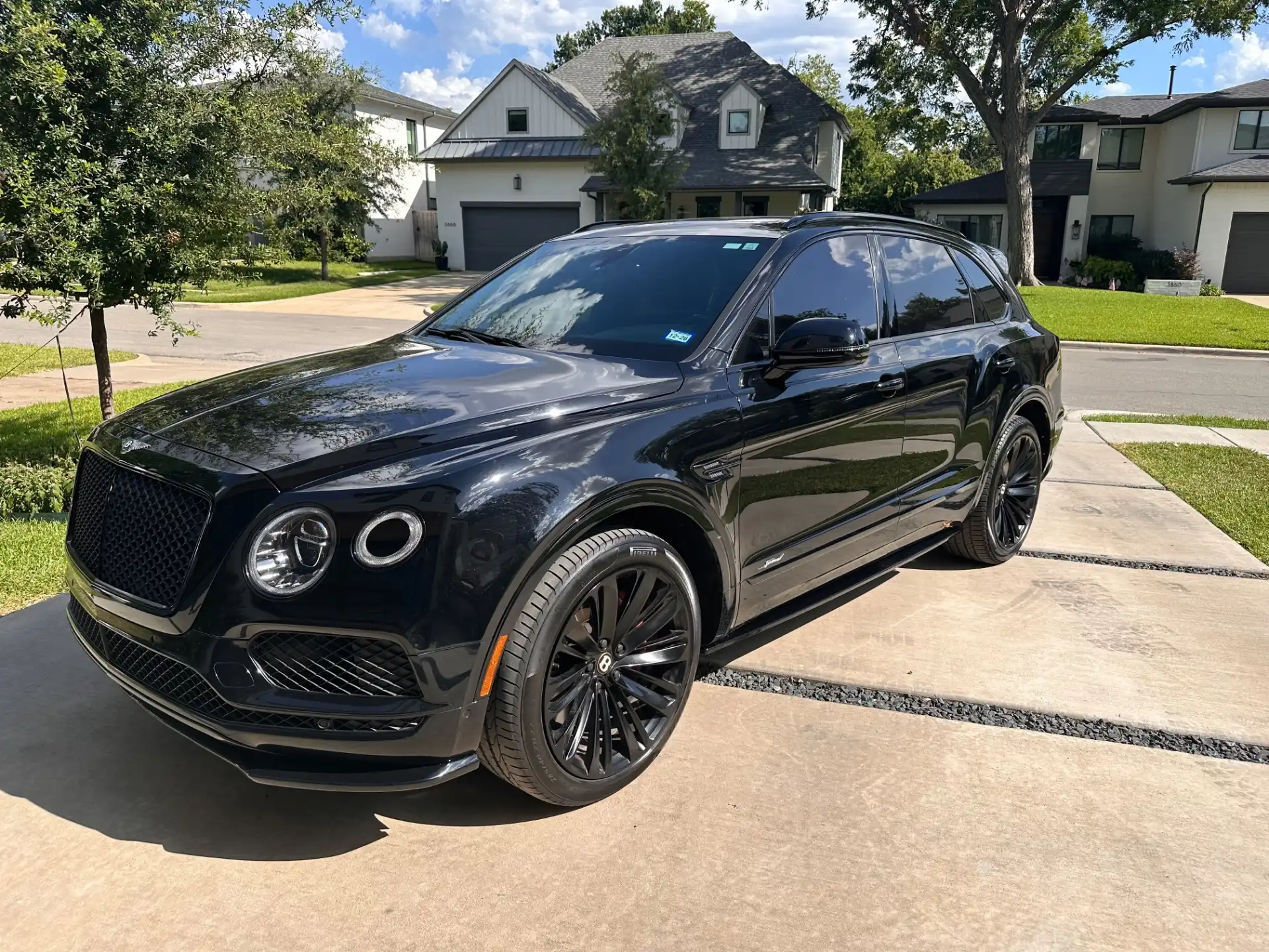 2020 Bentley Bentayga W12 Speed's photo