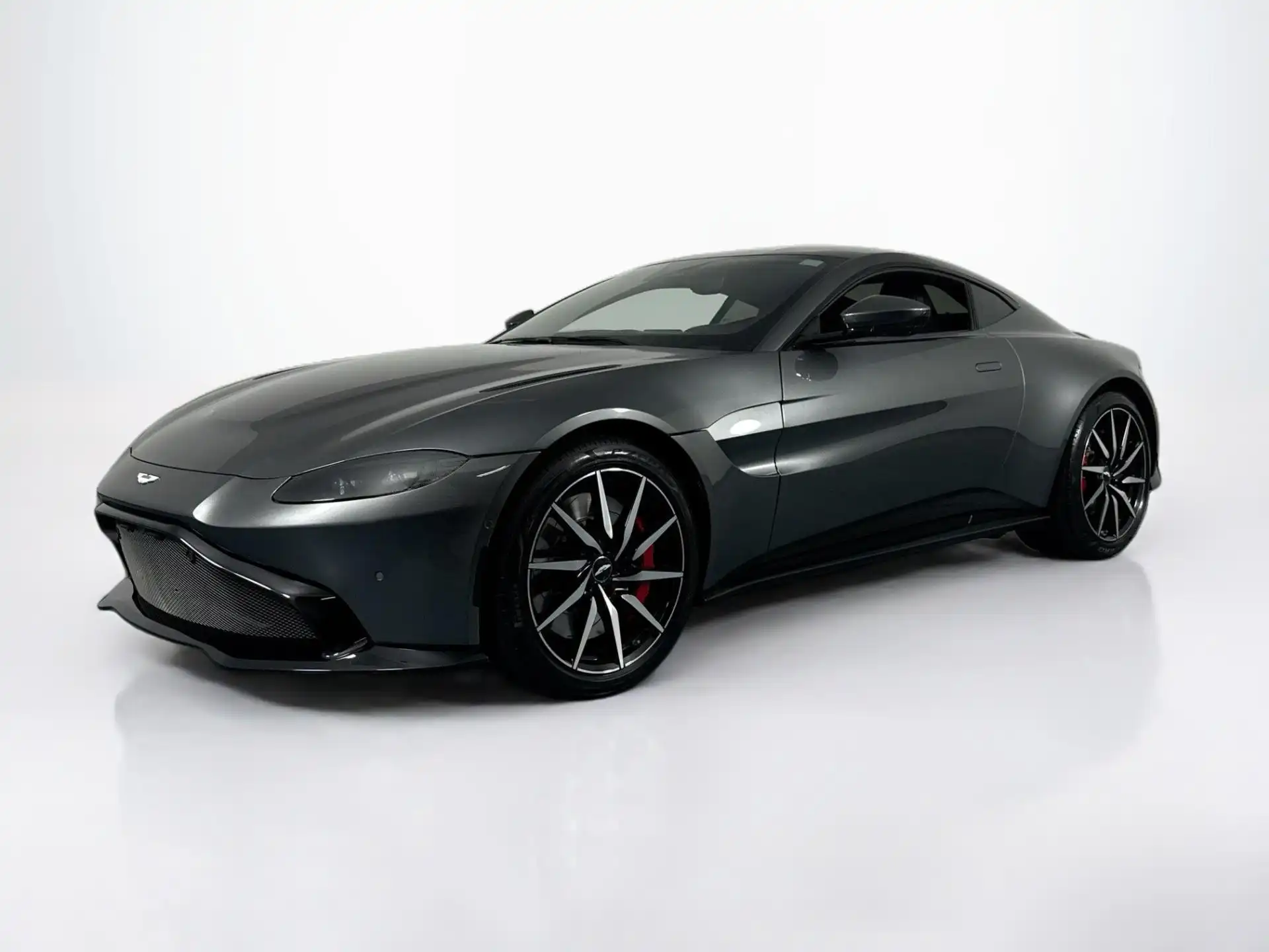 2020 Aston Martin Vantage 4.0 V8's photo