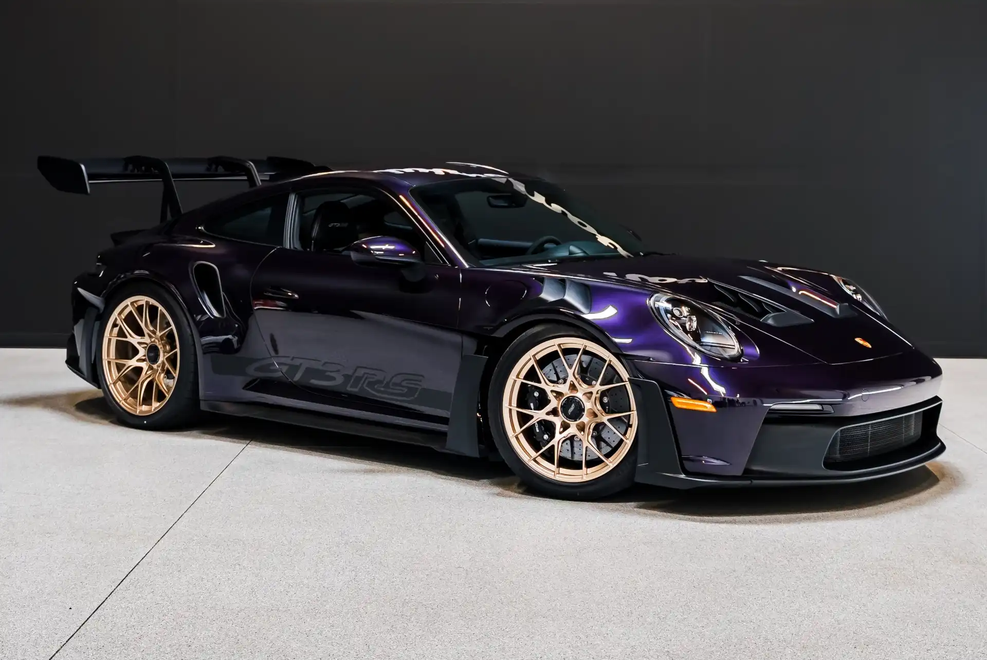 2025 Porsche 911 GT3 RS's photo