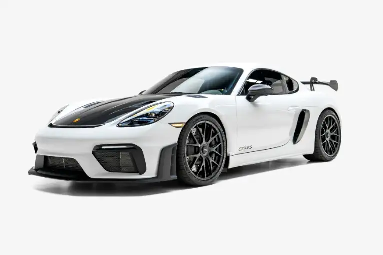 2023 Porsche 718 Cayman GT4 RS's photo