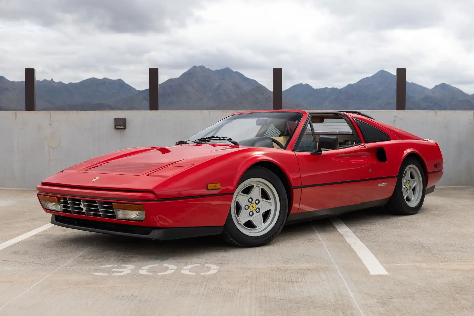 1987 Ferrari 328's photo