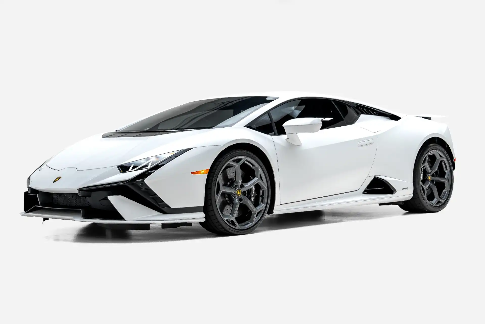 2023 Lamborghini Huracan Tecnica Coupe's photo