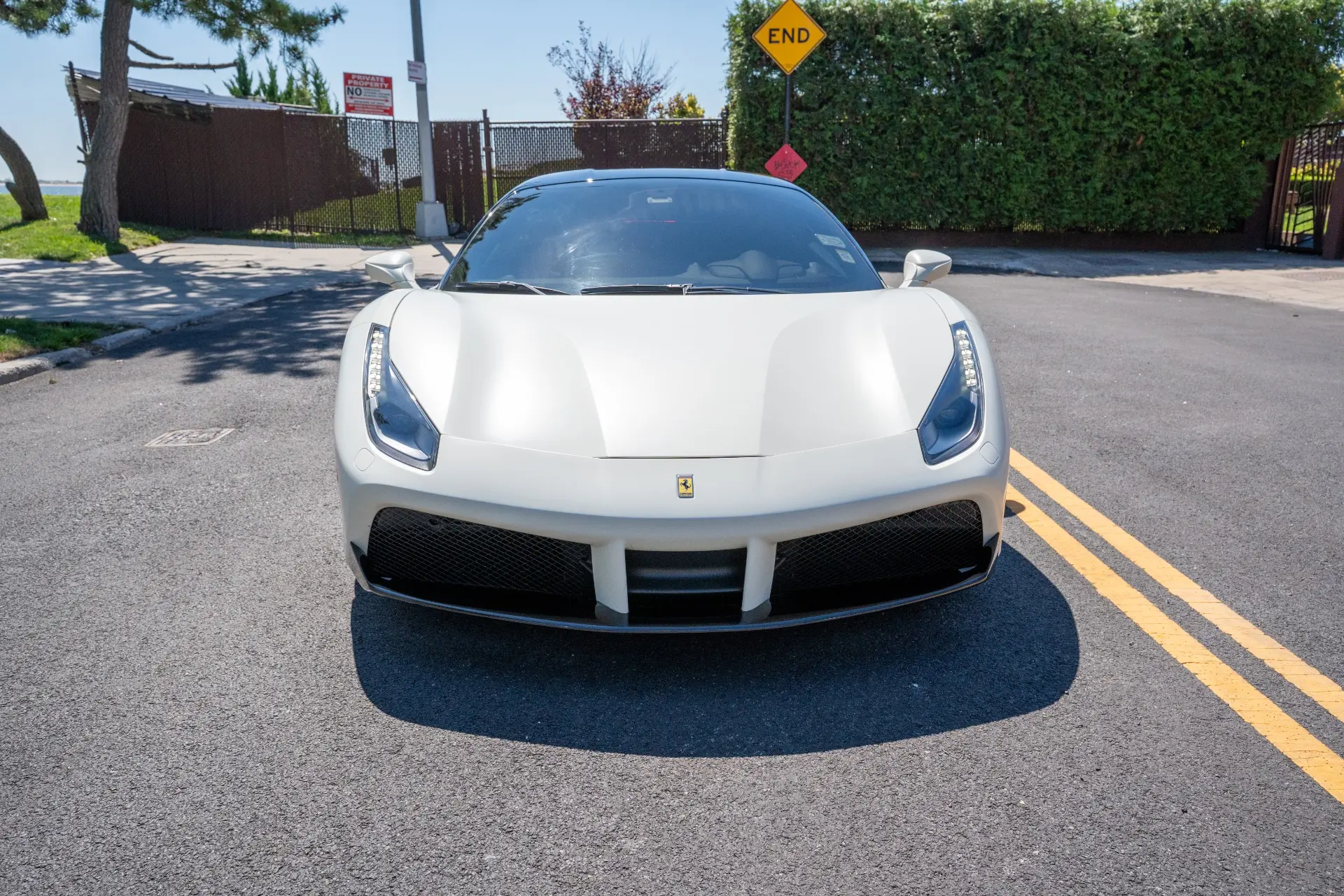 2018 Ferrari 488 Base photo 3