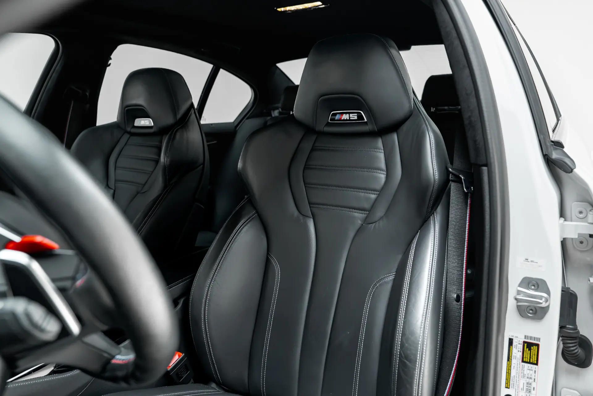 2021 BMW M5 Base photo 4