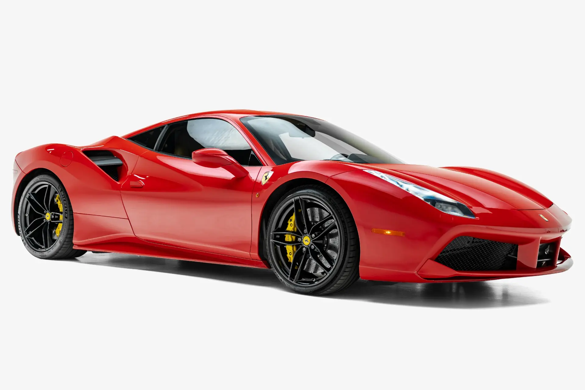 2016 Ferrari 488 Base photo 5