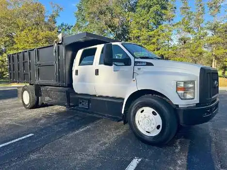 2016 Ford F-750's photo