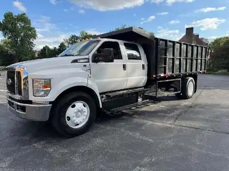 2016 Ford F-650's photo