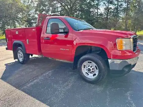 2013 GMC Sierra 4WD Regular Cab Work Truck 8ft's photo