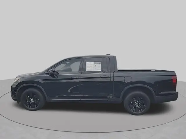 2019 Honda Ridgeline Black Edition photo 5
