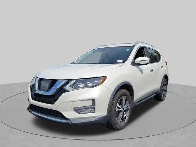 2017 Nissan Rogue SL AWD's photo
