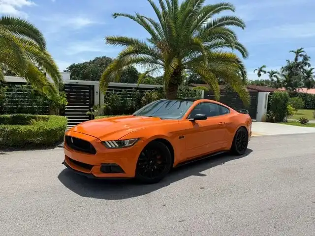 2015 Ford Mustang GT Coupe's photo