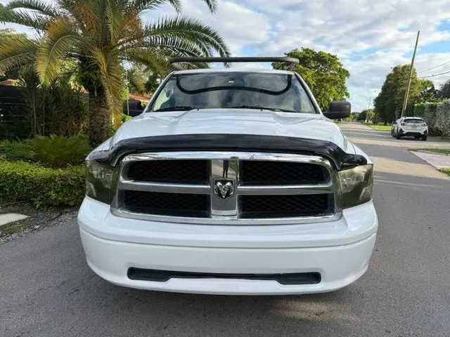 2010 RAM 1500 ST Regular Cab SWB photo 3