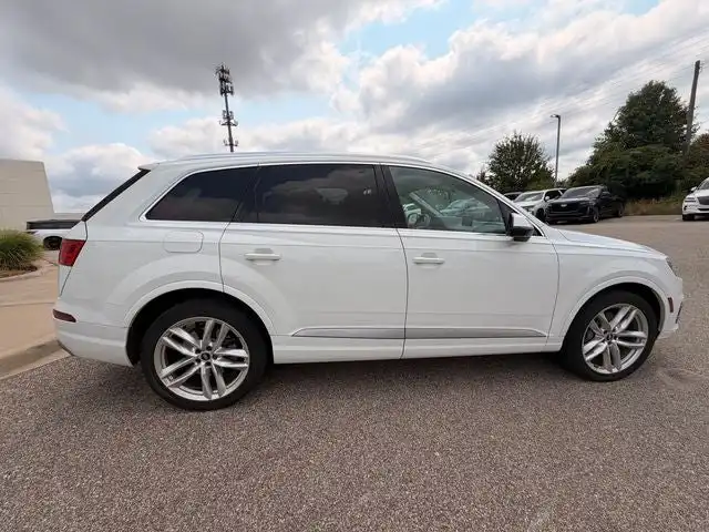 2017 Audi Q7 3.0T quattro tiptronic Prestige's photo
