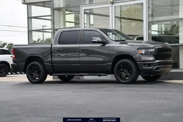 2020 RAM 1500 Big Horn/Lone Star 4x4 Crew Cab 5'7's photo