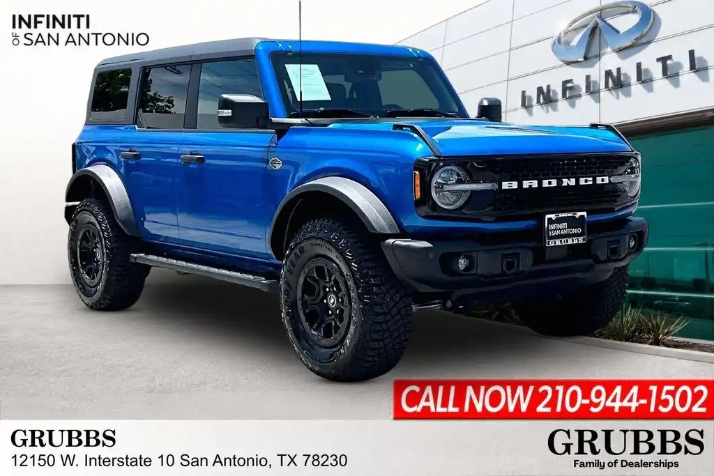 2023 Ford Bronco Wildtrak 4x4's photo