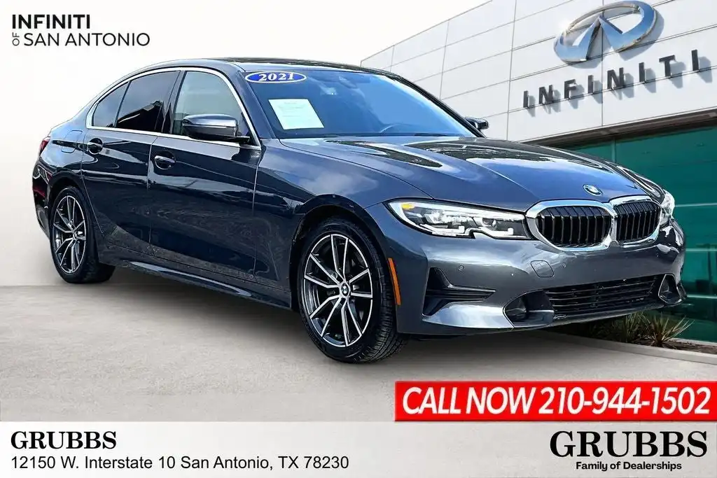 2021 BMW 3 Series 330i Sedan's photo