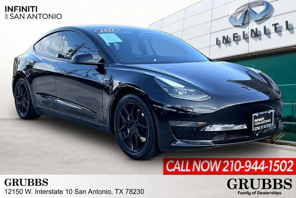 2021 Tesla Model 3 Standard Range Plus's photo