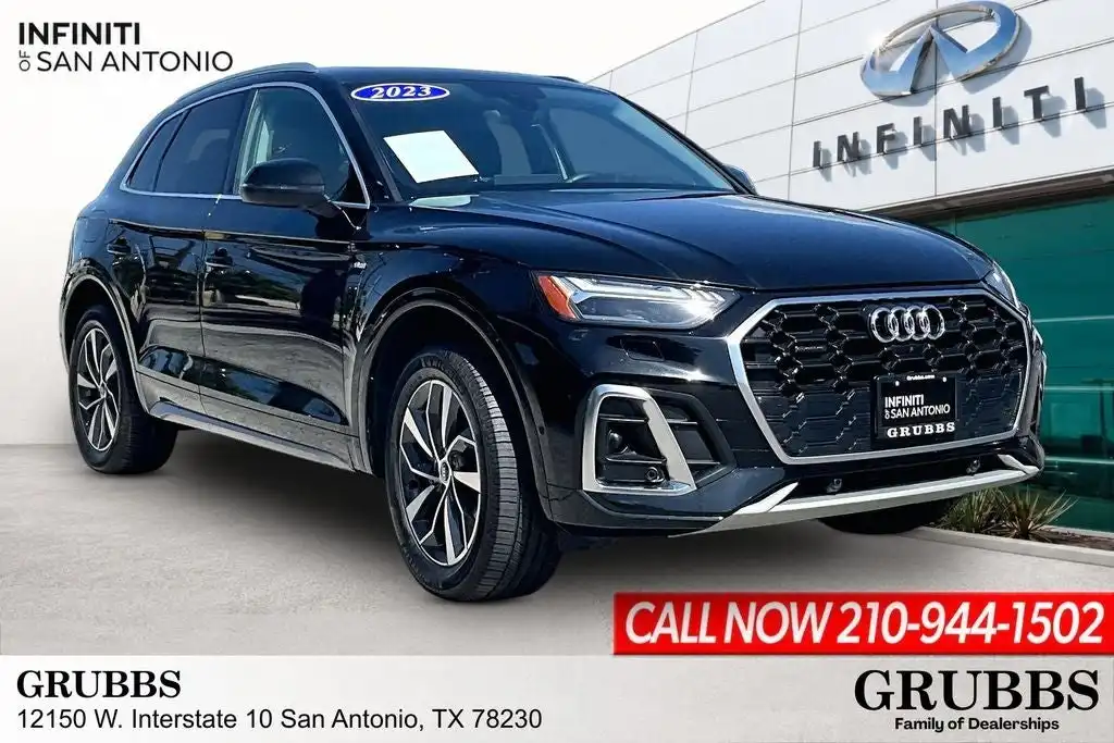 2023 Audi Q5 45 Prestige's photo
