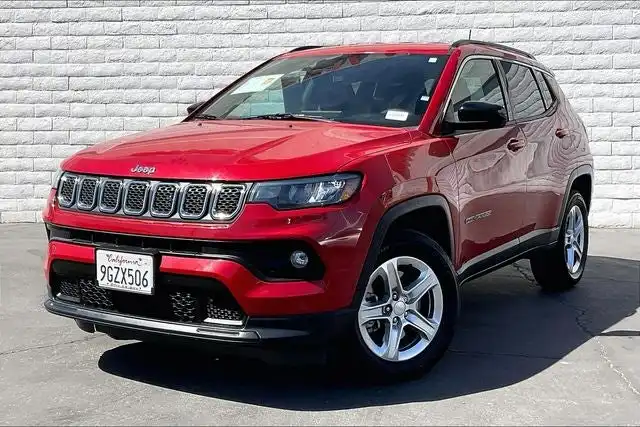 2023 Jeep Compass Latitude 4X4's photo