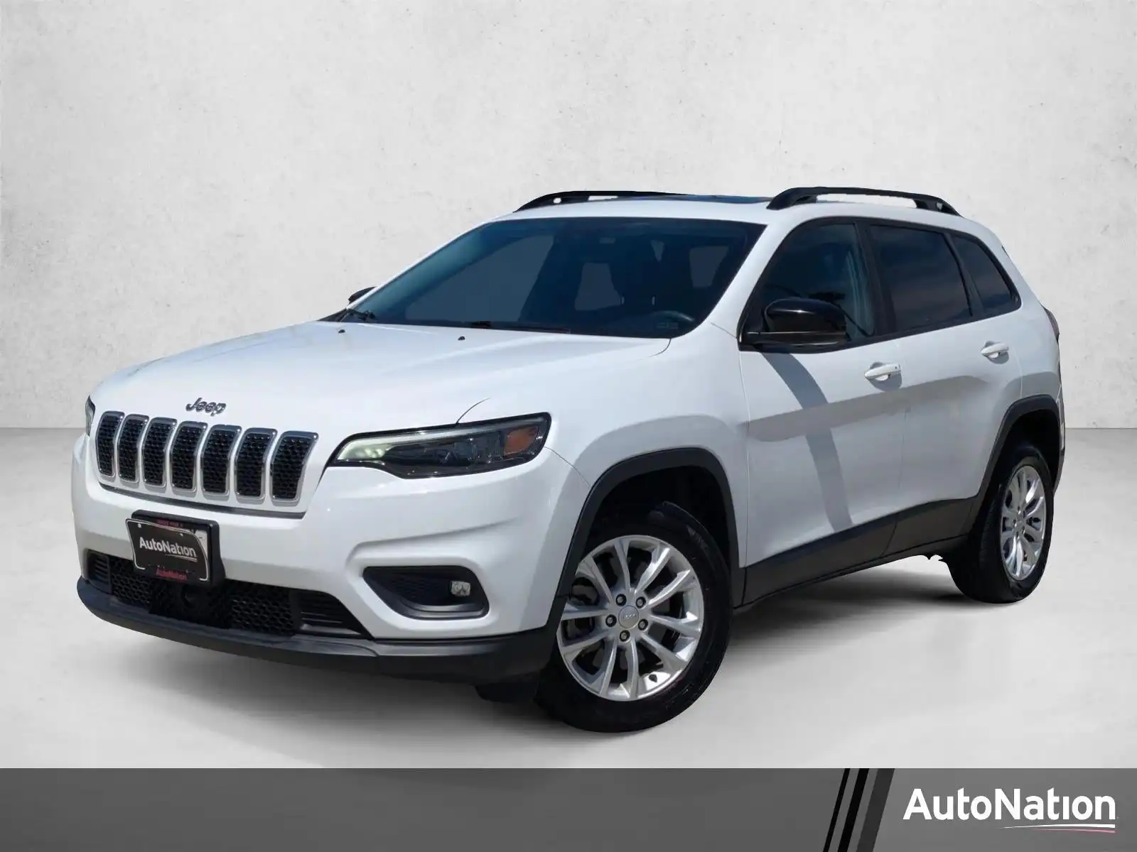 2022 Jeep Cherokee Latitude Lux's photo