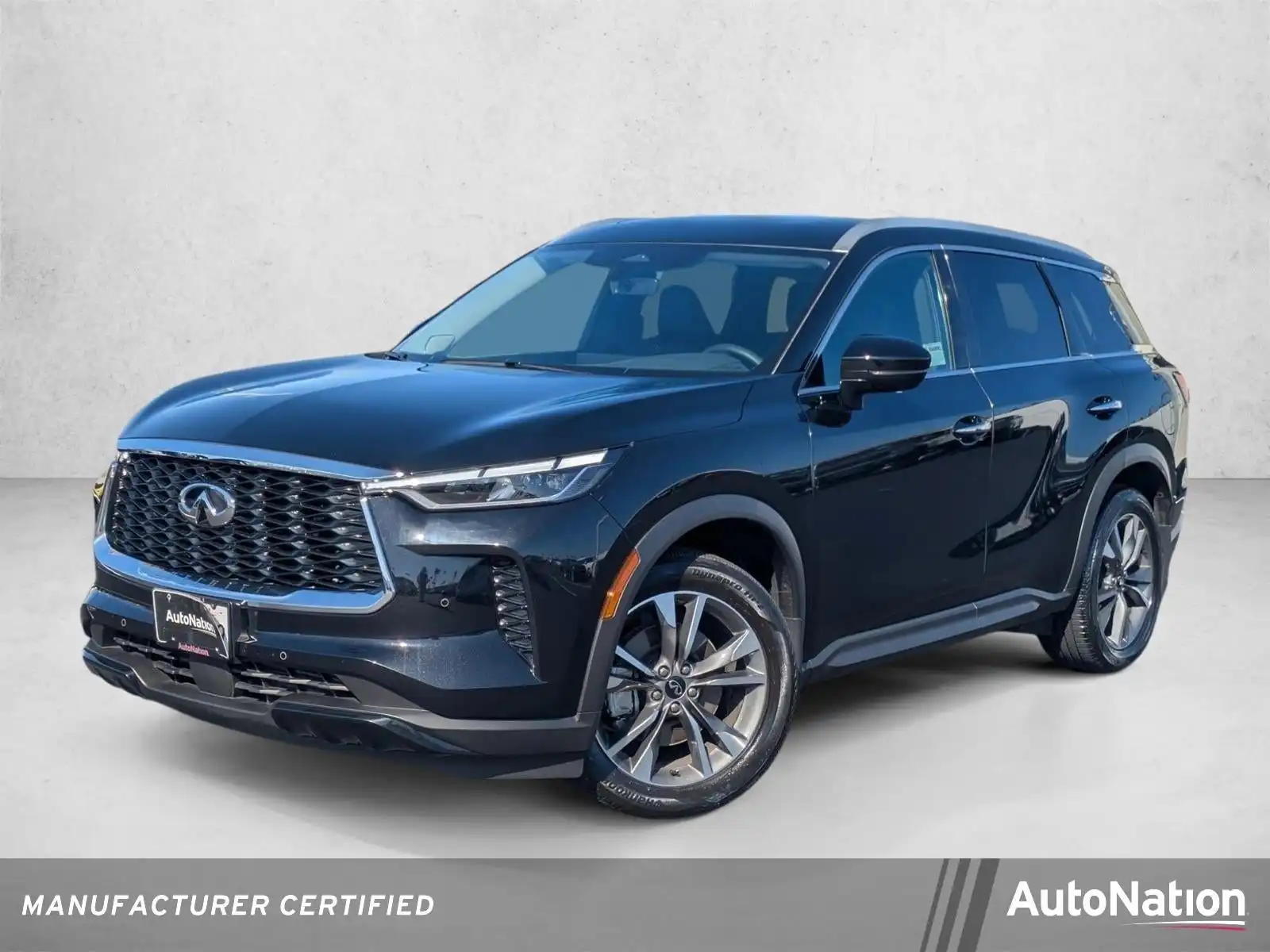 2025 INFINITI QX60 LUXE's photo
