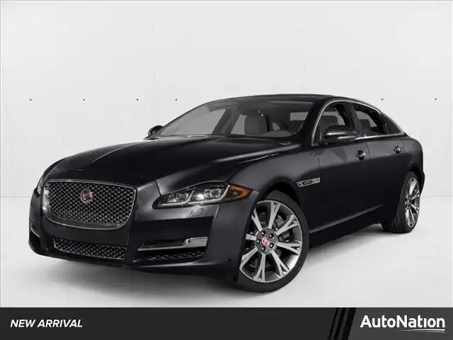2016 Jaguar XJ Supercharged XJL's photo