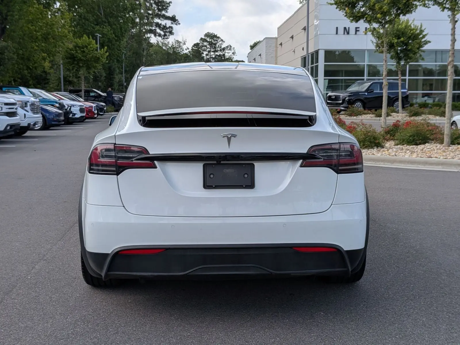 2022 Tesla Model X Long Range photo 4