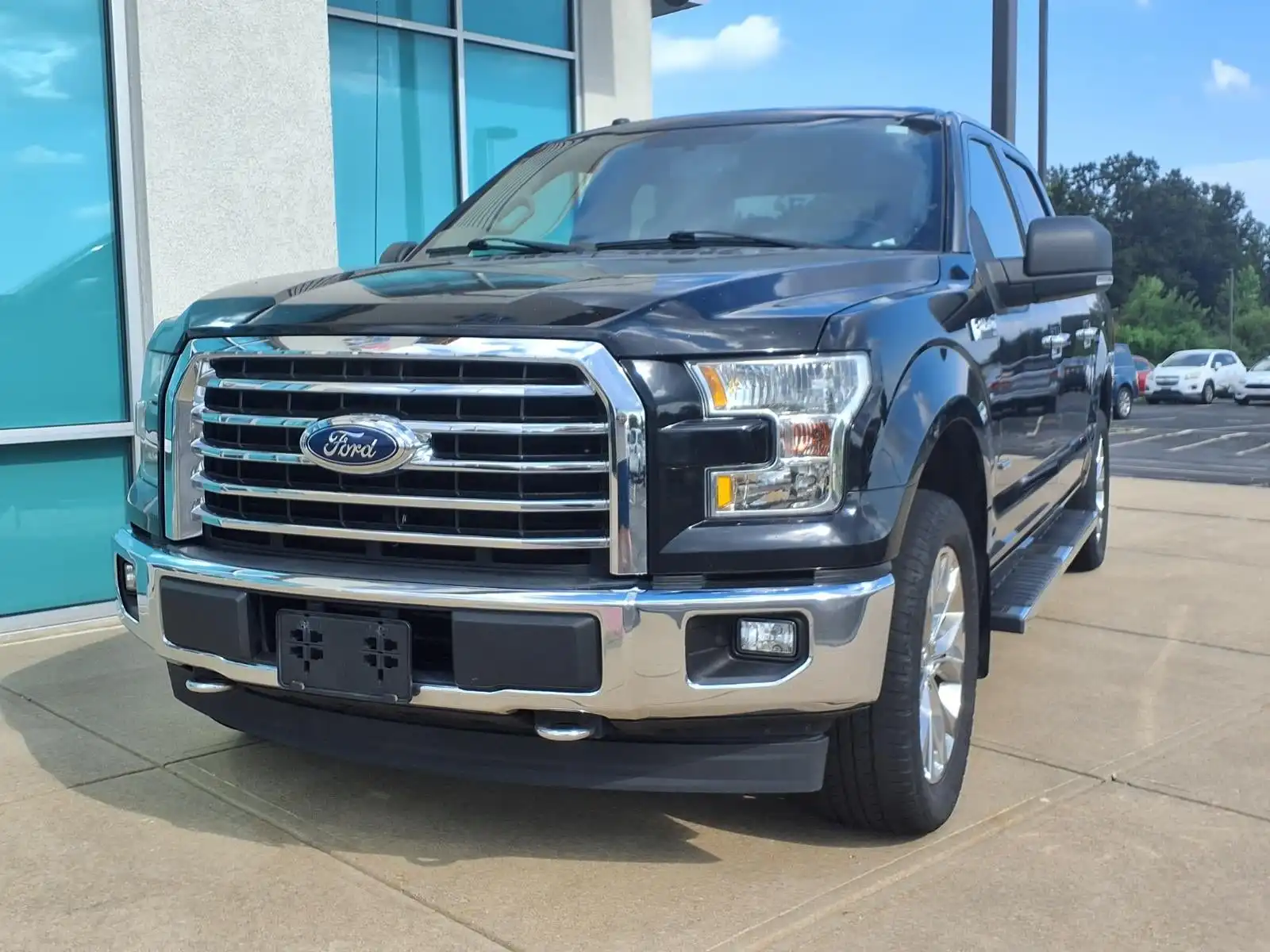 2017 Ford F-150 XLT 4x4 SuperCrew 5-1/2 Box's photo