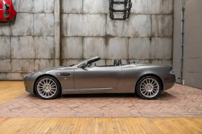 2007 Aston Martin DB9 Volante's photo