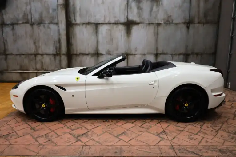 2016 Ferrari California Base's photo
