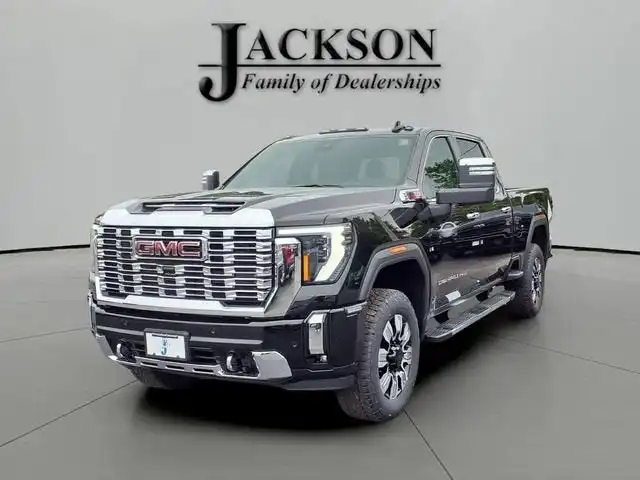 2026 GMC Sierra 4WD Crew Cab Standard Box Denali's photo