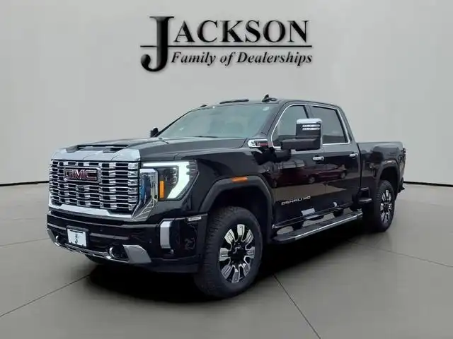 2026 GMC Sierra 4WD Crew Cab Standard Box Denali's photo