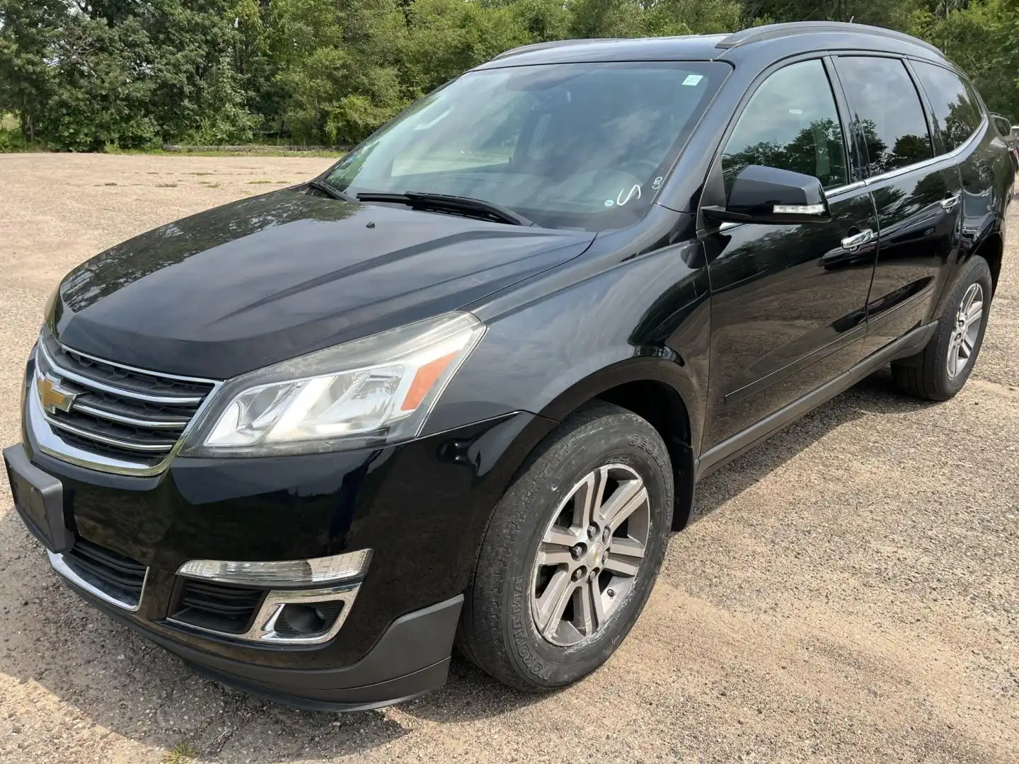 2017 Chevrolet Traverse 2LT AWD's photo