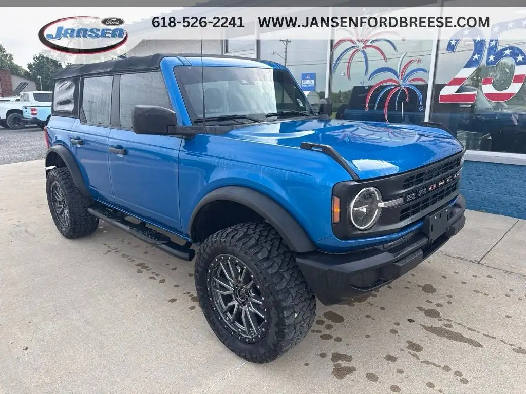 2021 Ford Bronco Base 4x4's photo